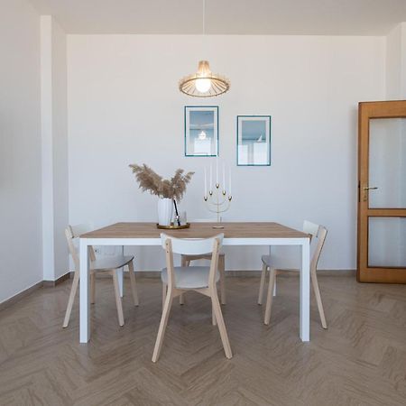 Apartamento Ventodue Rímini Exterior foto